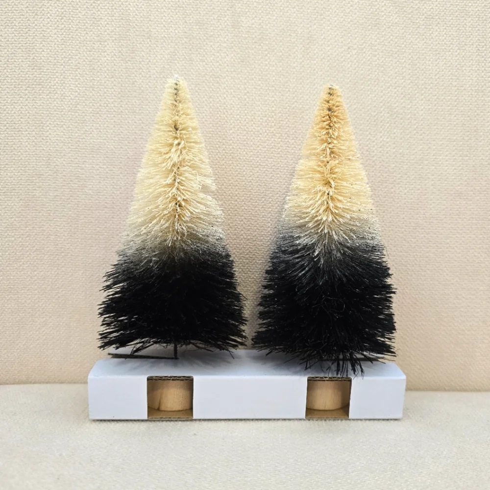 Target Hyde & EEK! 2pk Black & Cream Ombre Bottle Brush Tree Set